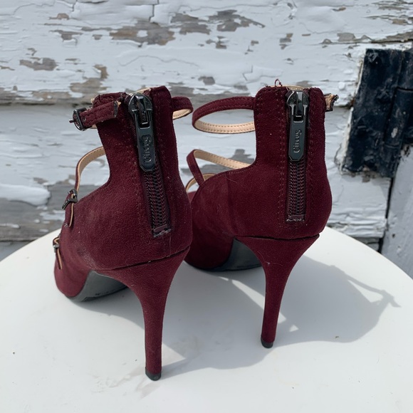 NWOT Strappy maroon heels - Picture 3 of 4